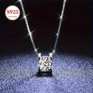 925 Silver Moissanite Pendant Necklace – Elegant Sparkle for Daily Glam