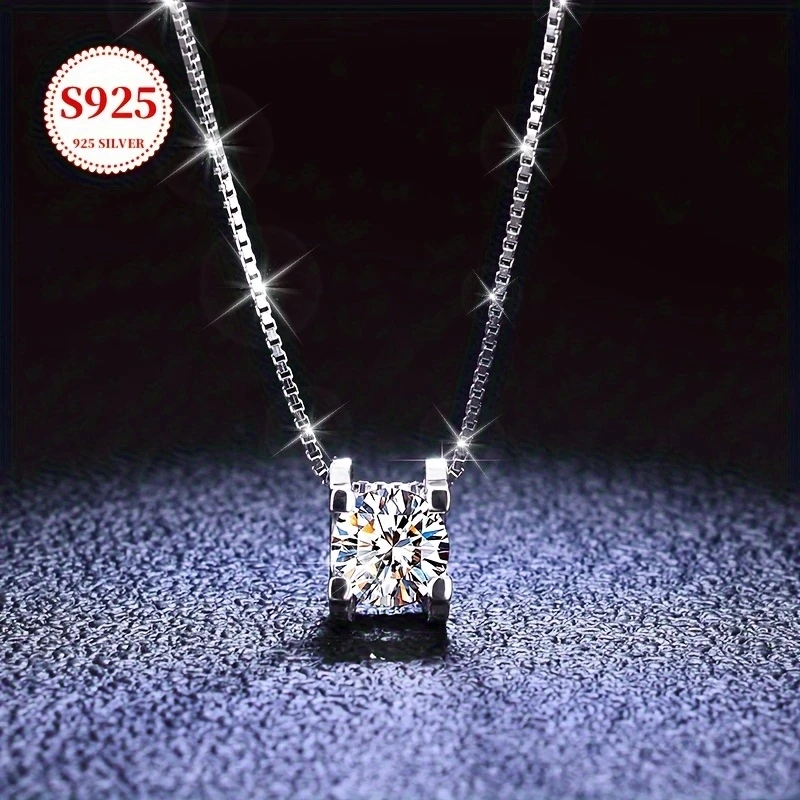 925 Silver Moissanite Pendant Necklace – Elegant Sparkle for Daily Glam